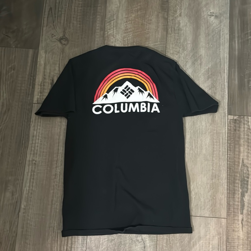 Columbia Tee